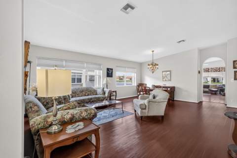 8045 Clear Shores Circle, Delray Beach FL - photo 13 of 47