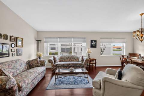 8045 Clear Shores Circle, Delray Beach FL - photo 16 of 47
