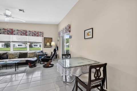 8045 Clear Shores Circle, Delray Beach FL - photo 20 of 47