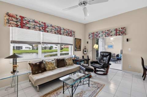 8045 Clear Shores Circle, Delray Beach FL - photo 23 of 47