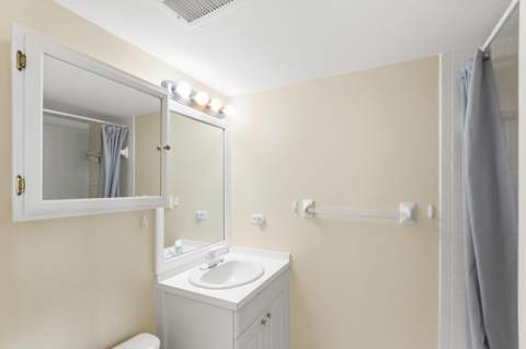 1200 Marine Way #203, North Palm Beach FL - photo 16 of 43