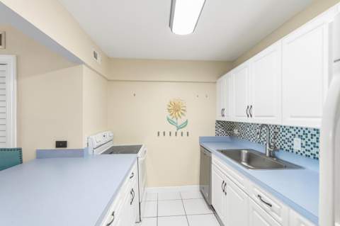 1200 Marine Way #203, North Palm Beach FL - photo 8 of 43
