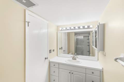 1200 Marine Way #203, North Palm Beach FL - photo 20 of 43