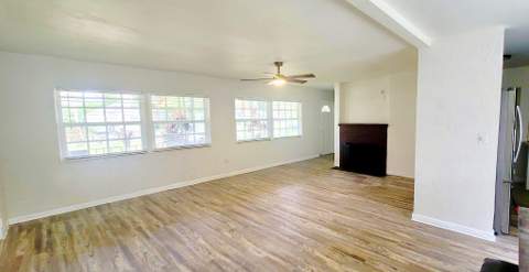 213 SW 3rd Place, Dania Beach FL - photo 10 of 56