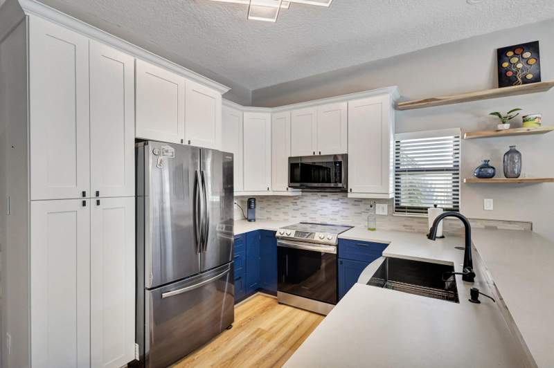3 bedroom Single Family Residence at 13005 Meadowbreeze Drive, Meadowland Cove 1 Of Wellington, Wellington — photo 3