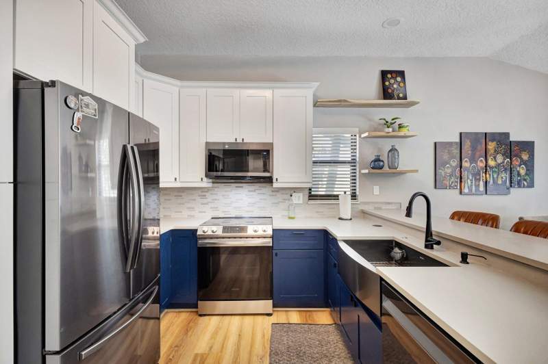 3 bedroom Single Family Residence at 13005 Meadowbreeze Drive, Meadowland Cove 1 Of Wellington, Wellington — photo 4