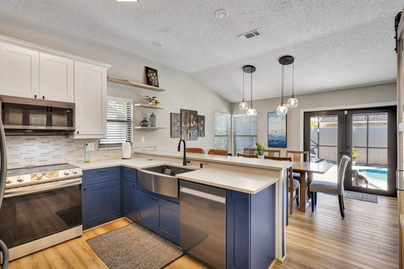 3 bedroom Single Family Residence at 13005 Meadowbreeze Drive, Meadowland Cove 1 Of Wellington, Wellington — photo 5