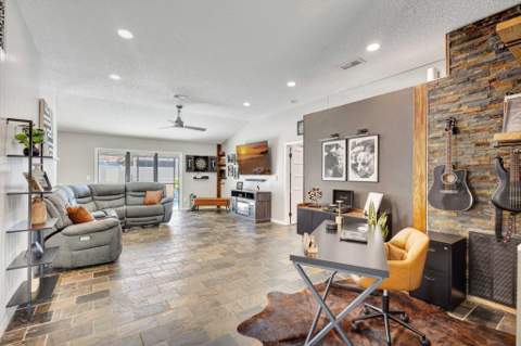 13005 Meadowbreeze Drive, Wellington FL - photo 10 of 32