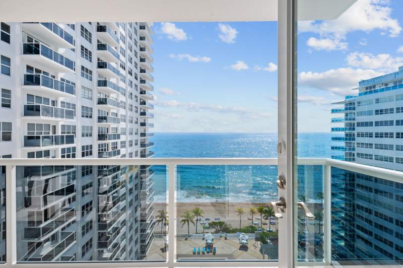 2 bedroom Condominium at 3500 Galt Ocean Drive #1106, Playa Del Sol Condo, Fort Lauderdale — photo 3