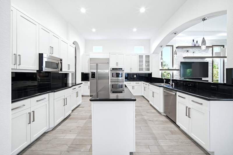 6 bedroom Single Family Residence at 7486 NW 116th Lane, Heron Bay East, Parkland — photo 4