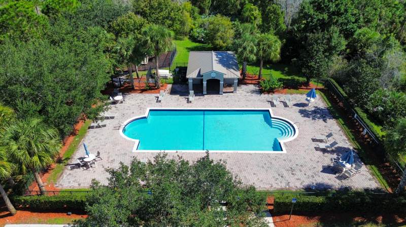 3 bedroom Townhouse at 5398 SE Mitchell Lane, Martins Crossing, Stuart — photo 2