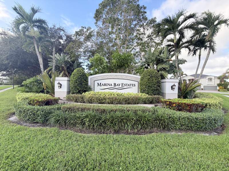 5 bedroom Single Family Residence at 11779 Osprey Point Circle, Isles At Wellington 3, Wellington — photo 2