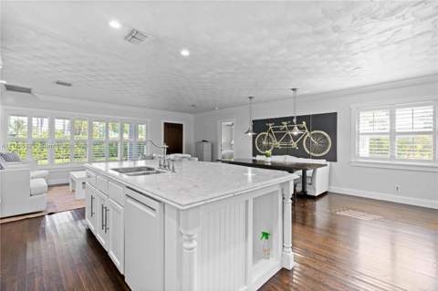 330 Center Street, Jupiter FL - photo 11 of 57