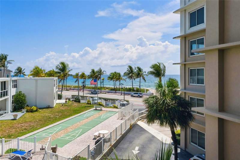 2 bedroom Condominium at 1151 N Fort Lauderdale Beach Boulevard #2b, Park Tower Condo, Fort Lauderdale — photo 4