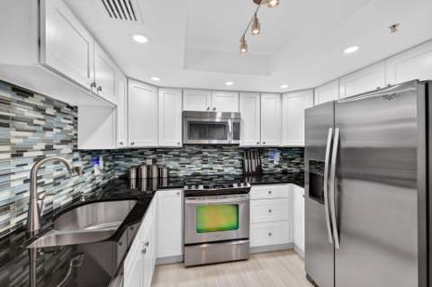 2039 SE 10th Avenue #512, Fort Lauderdale FL - photo 13 of 52