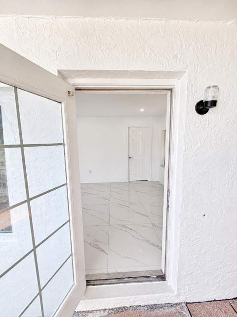 2210 NW 93rd Avenue, Pembroke Pines FL - photo 14 of 19
