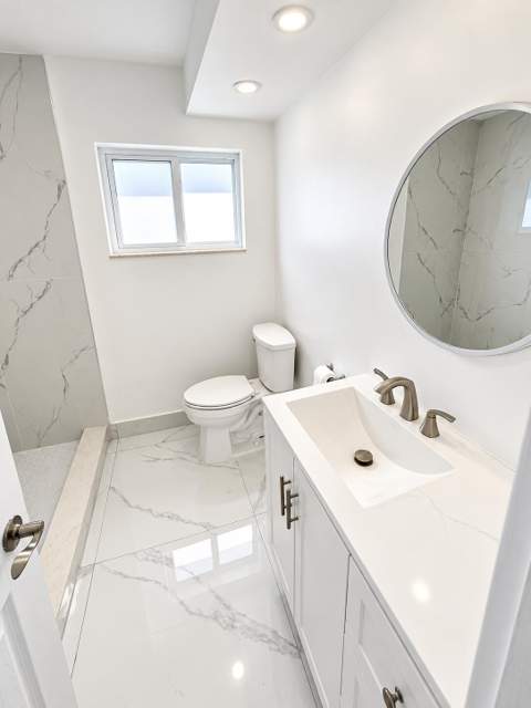 2210 NW 93rd Avenue, Pembroke Pines FL - photo 9 of 19