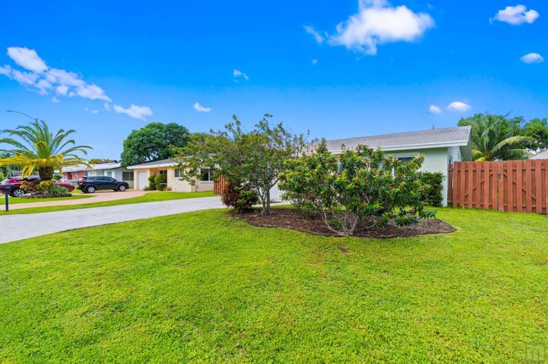 3 bedroom Single Family Residence at 3161 NW 65th Drive, Palm-Aire Village 2nd Sec, Fort Lauderdale — photo 3
