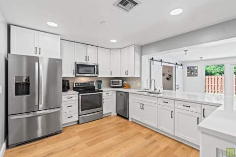 3161 NW 65th Drive, Fort Lauderdale FL - photo 12 of 43