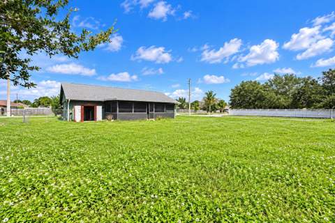 202 SW Oakridge Drive, Port St. Lucie FL - photo 23 of 25