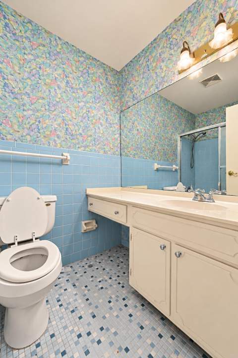 202 SW Oakridge Drive, Port St. Lucie FL - photo 16 of 25