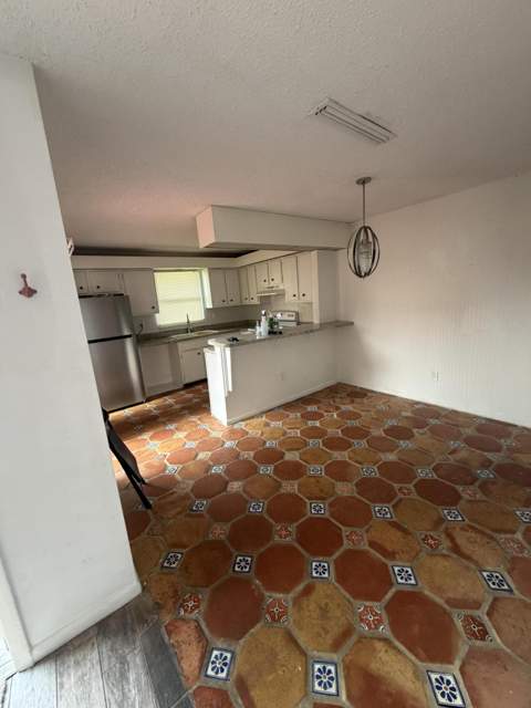 1302 Nebraska Avenue #10D, Fort Pierce FL - photo 7 of 21