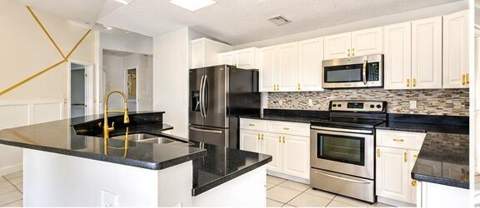 5101 NW 47th Avenue, Coconut Creek FL - photo 12 of 14