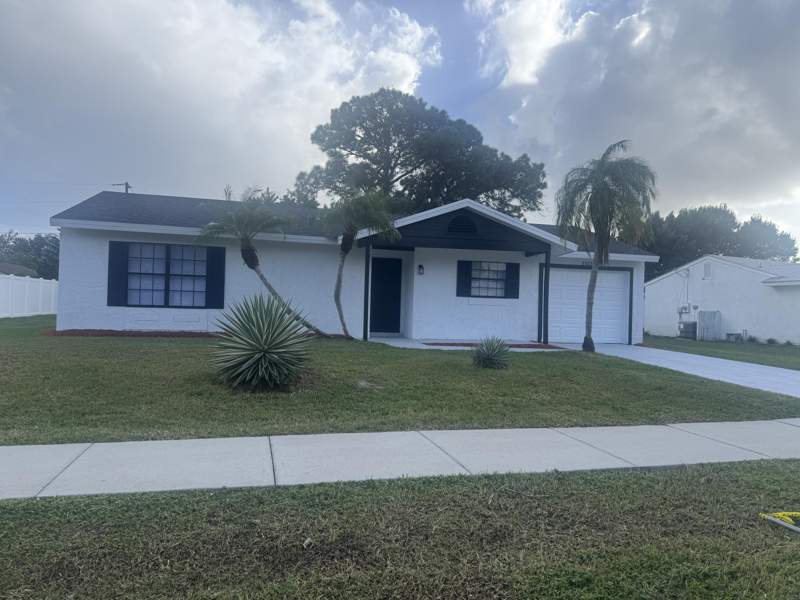 3 bedroom Single Family Residence at 2522 SE Mariposa Avenue, Port St Lucie Section 30, Port St. Lucie — photo 4