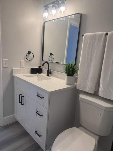 2522 SE Mariposa Avenue, Port St. Lucie FL - photo 17 of 29