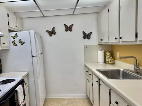 850 SW 133rd Terrace #309B, Pembroke Pines FL - photo 6 of 24