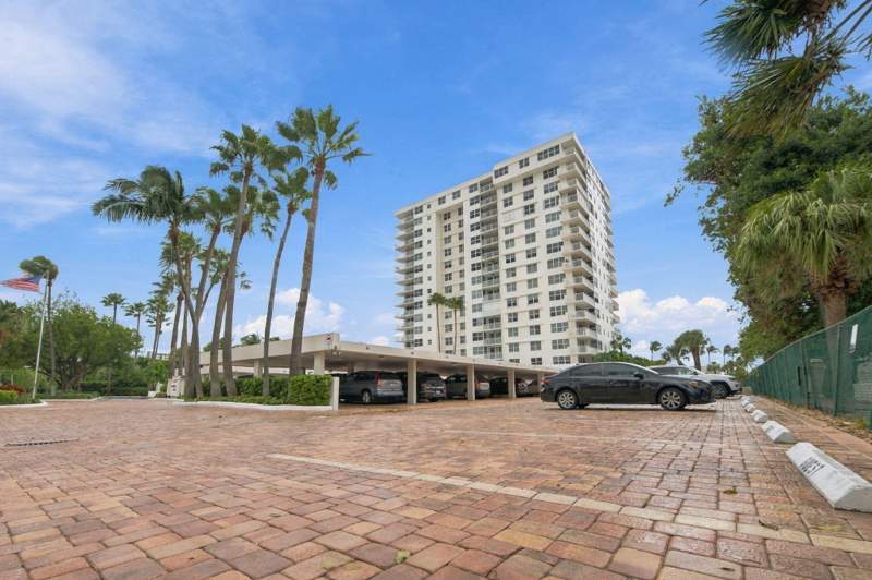2 bedroom Condominium at 5200 N Ocean Boulevard #1112B, Sea Ranch Lakes North Condo, Lauderdale-By-The-Sea — photo 5