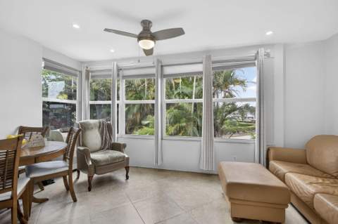 59 Plymouth G, West Palm Beach FL - photo 11 of 36