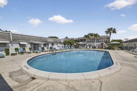 59 Plymouth G, West Palm Beach FL - photo 19 of 36