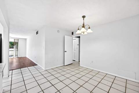 1681 NW 70th Avenue #102, Plantation FL - photo 6 of 32