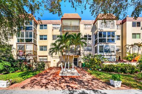 1681 NW 70th Avenue #102, Plantation FL - photo 7 of 32
