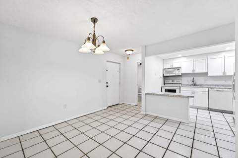 1681 NW 70th Avenue #102, Plantation FL - photo 9 of 32