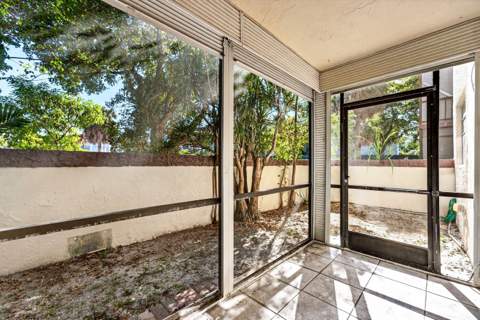 1681 NW 70th Avenue #102, Plantation FL - photo 23 of 32