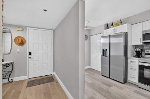 7290 Kinghurst Drive #807, Delray Beach FL - photo 15 of 72