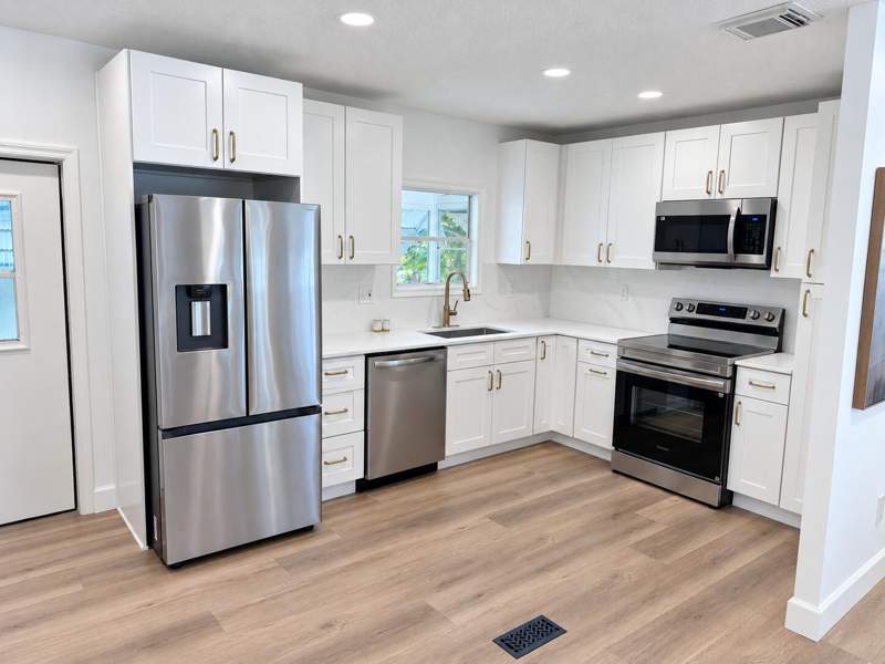 2 bedroom Manufactured Home at 3014 Bimini Bay, Jamaica Bay Mobile Home Co Op, Boynton Beach — photo 2