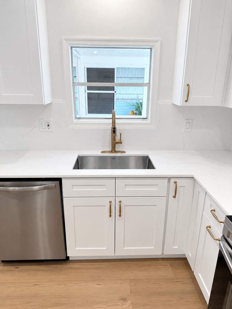 2 bedroom Manufactured Home at 3014 Bimini Bay, Jamaica Bay Mobile Home Co Op, Boynton Beach — photo 3
