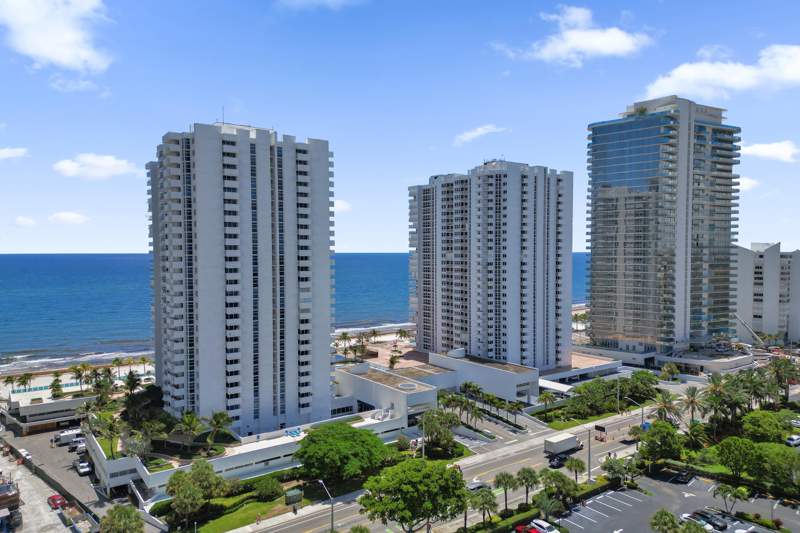 2 bedroom Condominium at 1360 S Ocean Boulevard #1202, Renaissance Of Pompano Beach, Pompano Beach — photo 2