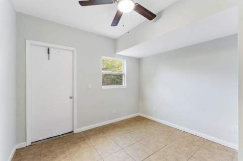 415 NW 7th Court, Boynton Beach FL - photo 14 of 38