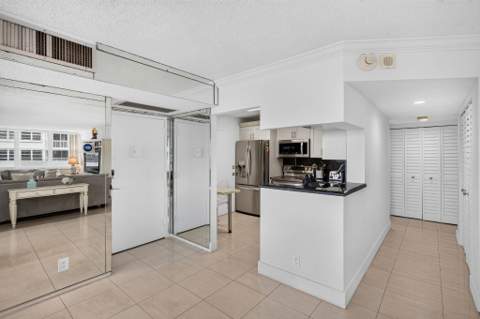 1170 N Federal Highway #512, Fort Lauderdale FL - photo 7 of 79