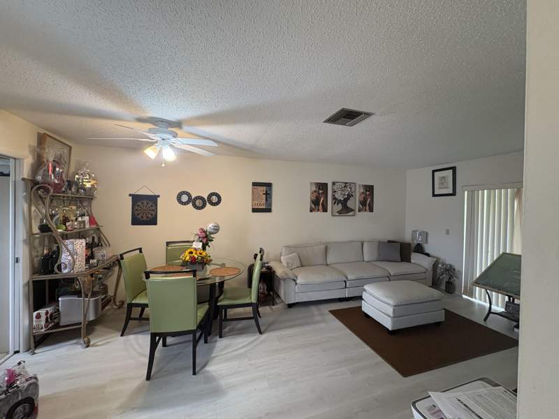 1 bedroom Condominium at 2580 Emory Drive #E, Cresthaven Villas Condo 31, West Palm Beach — photo 5