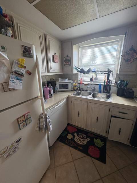 2580 Emory Drive #E, West Palm Beach FL - photo 13 of 15