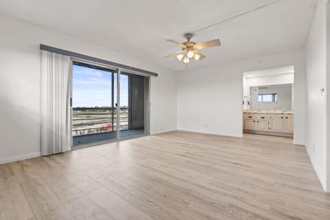 401 Greenbrier A, West Palm Beach FL - photo 16 of 32