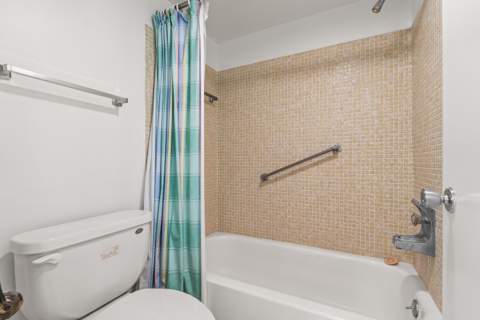 401 Greenbrier A, West Palm Beach FL - photo 23 of 32