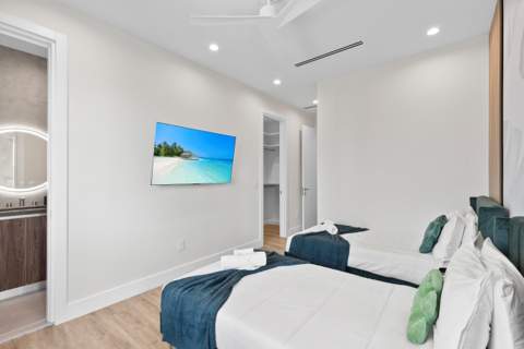 1207 NE 11th Avenue, Fort Lauderdale FL - photo 20 of 46