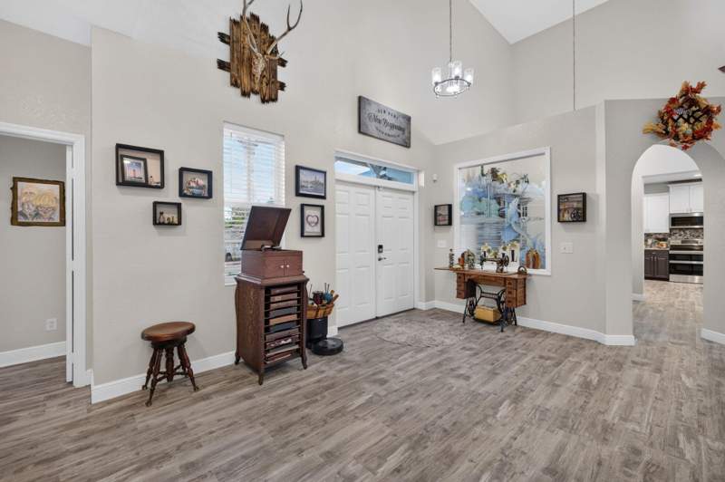 4 bedroom Single Family Residence at 2062 SW Americana Street, Port St Lucie Section 8, Port St. Lucie — photo 5