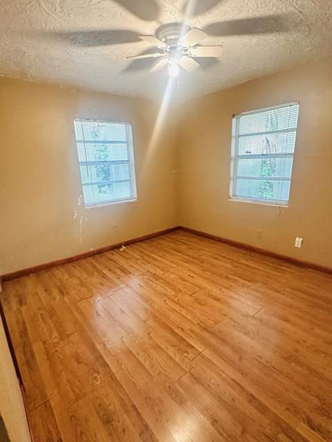 1572 W 10th Street, Riviera Beach FL - photo 14 of 19